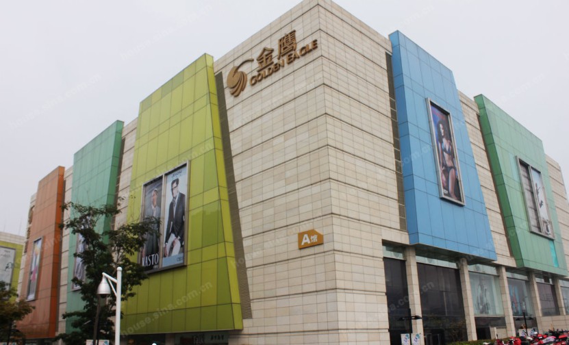 界首金鹰奥莱城